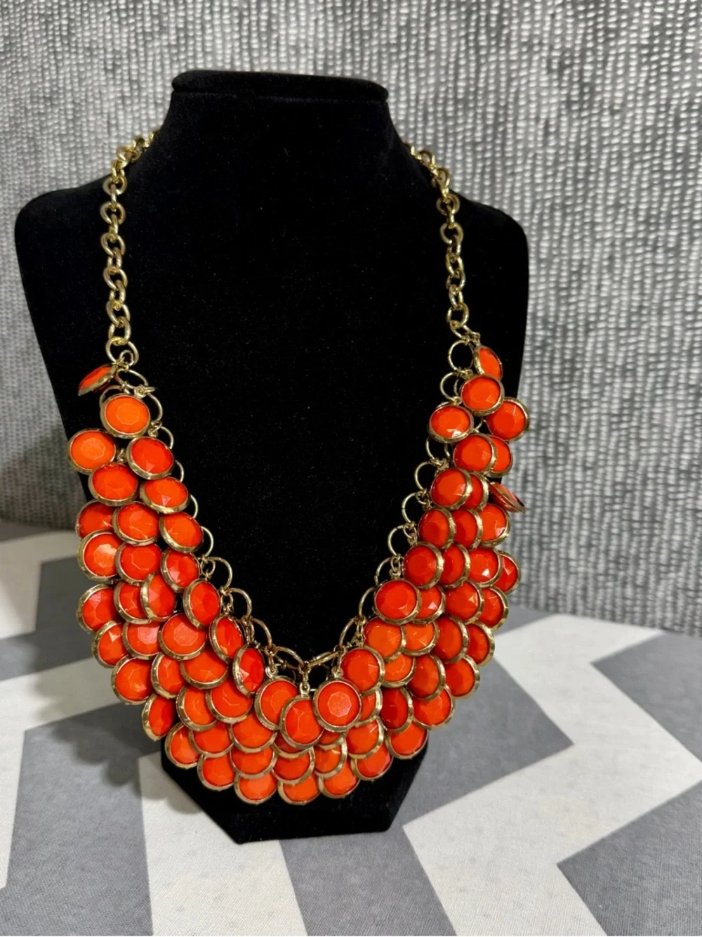 Orange Statement Set - Picture 4 of 8